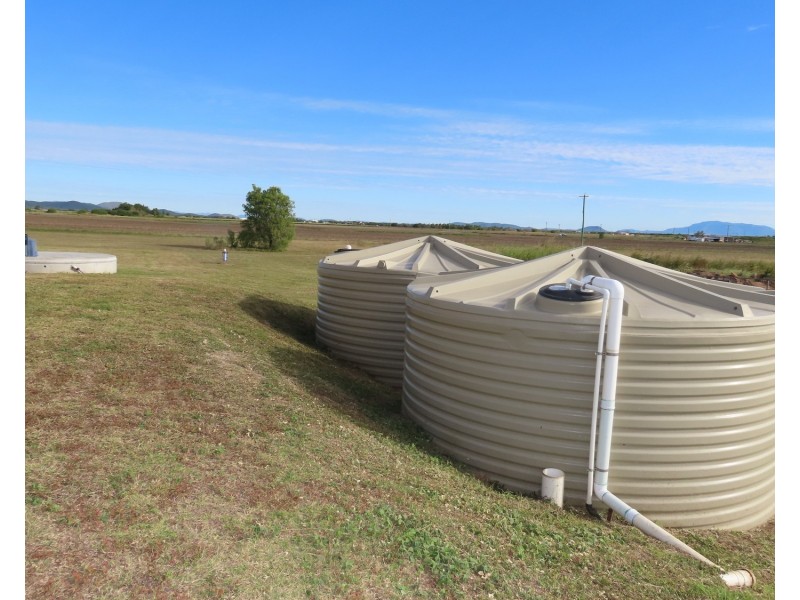 11 Sandy Lane, Bowen QLD 4805