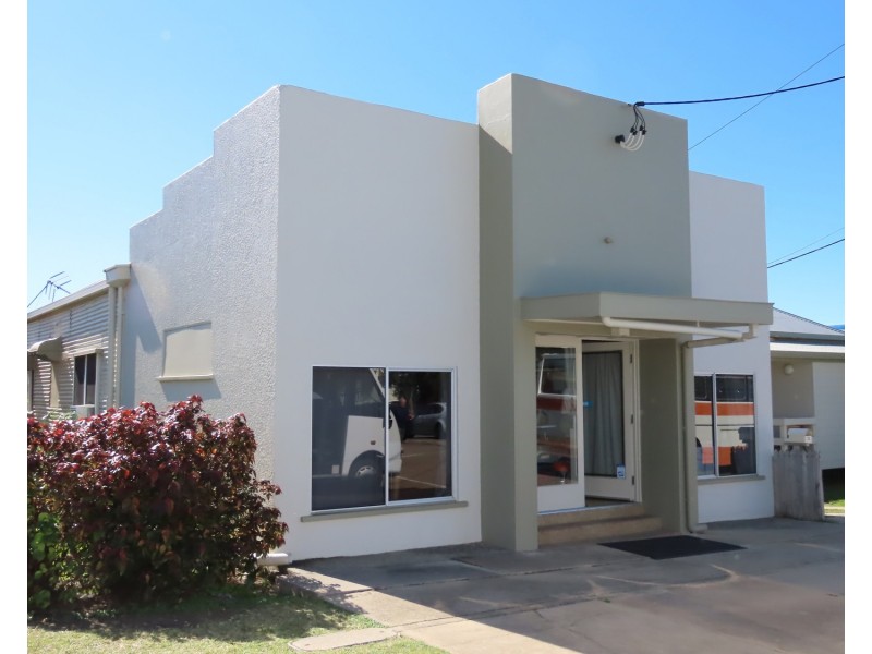 30 – 32 George Street, Bowen QLD 4805