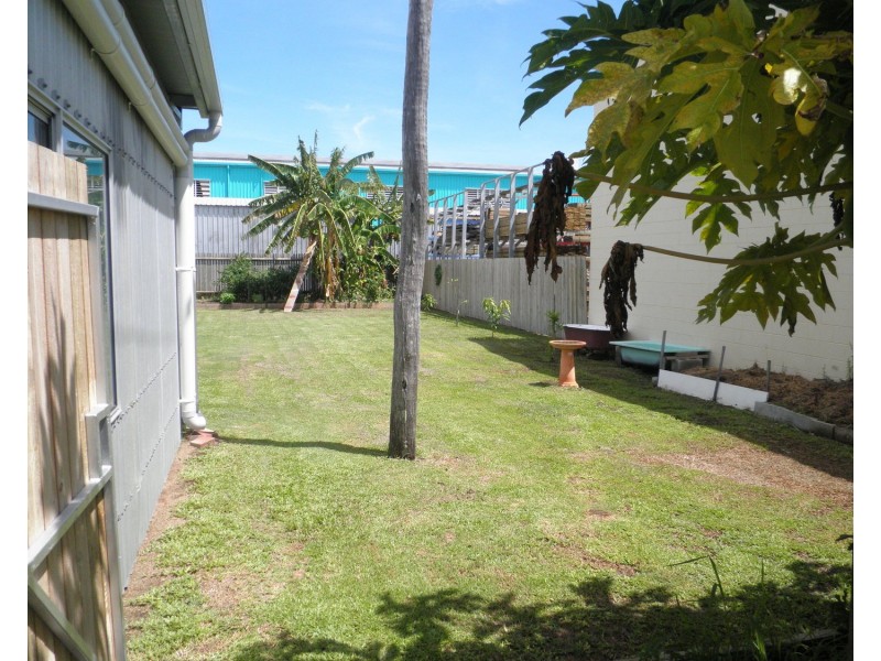 30 – 32 George Street, Bowen QLD 4805