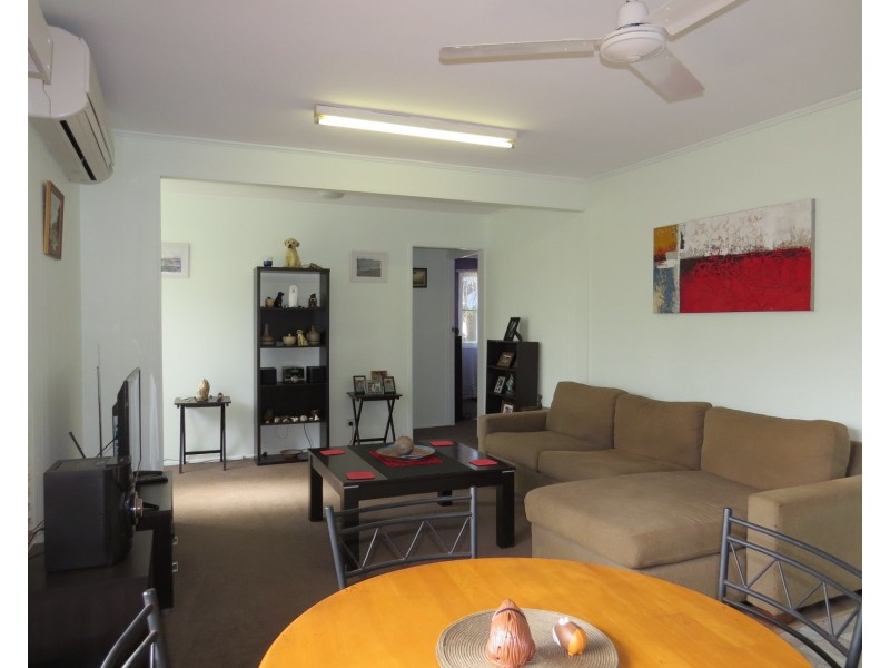 94 Gregory Street, Bowen QLD 4805