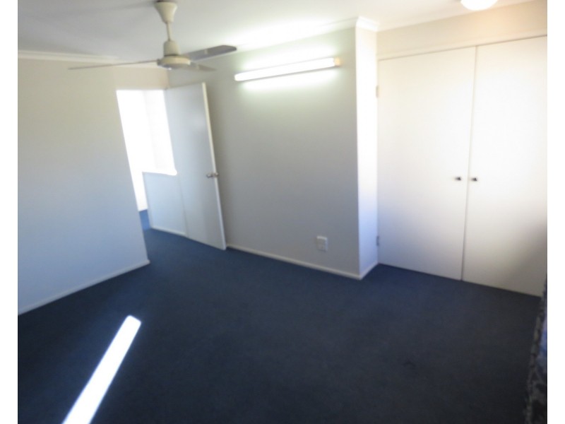 8/2A Powell Street, Bowen QLD 4805