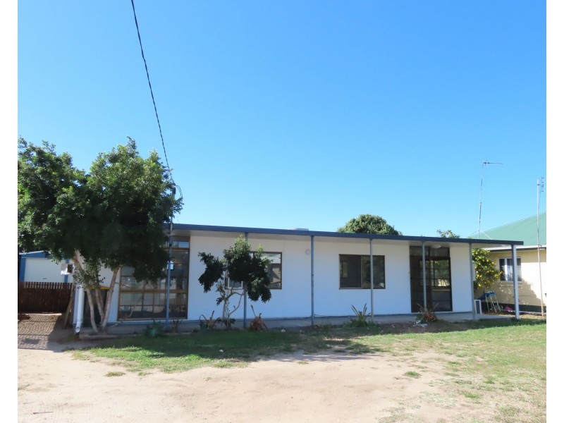 44 Field Street, Bowen QLD 4805