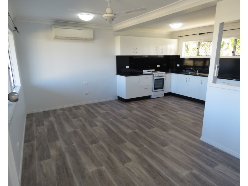 1/17 Leichhardt Street, Bowen QLD 4805