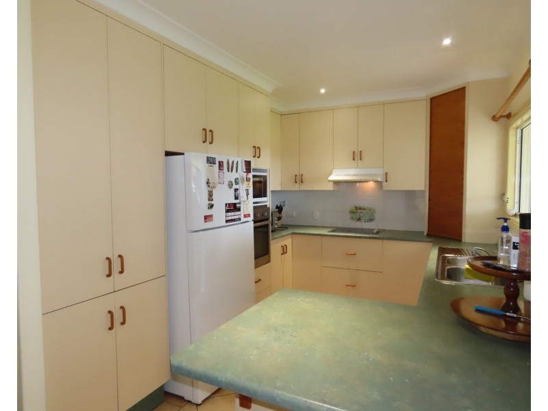 37 Betzels Lane, Bowen QLD 4805