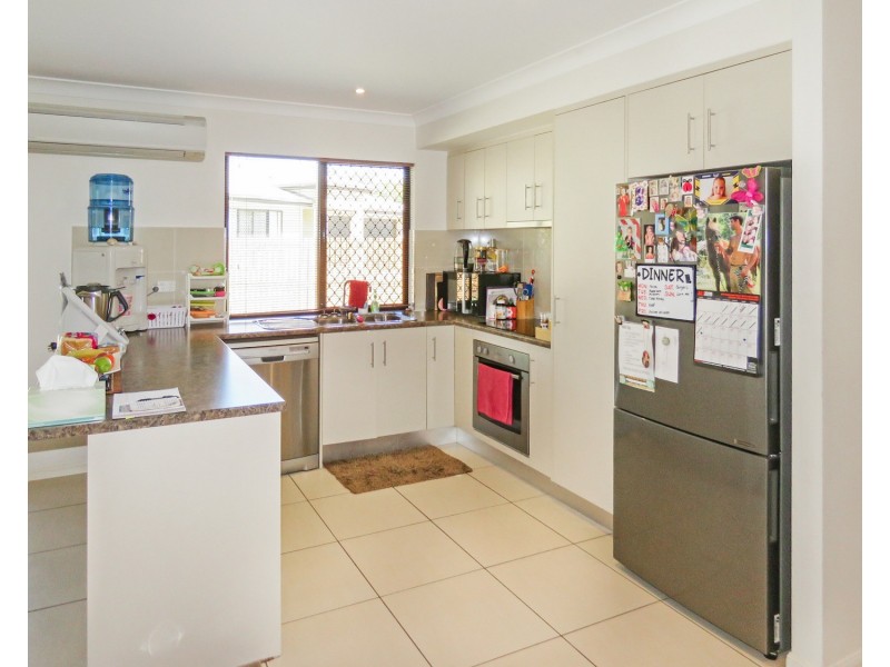 2/23 Tea Tree Close, Bowen QLD 4805