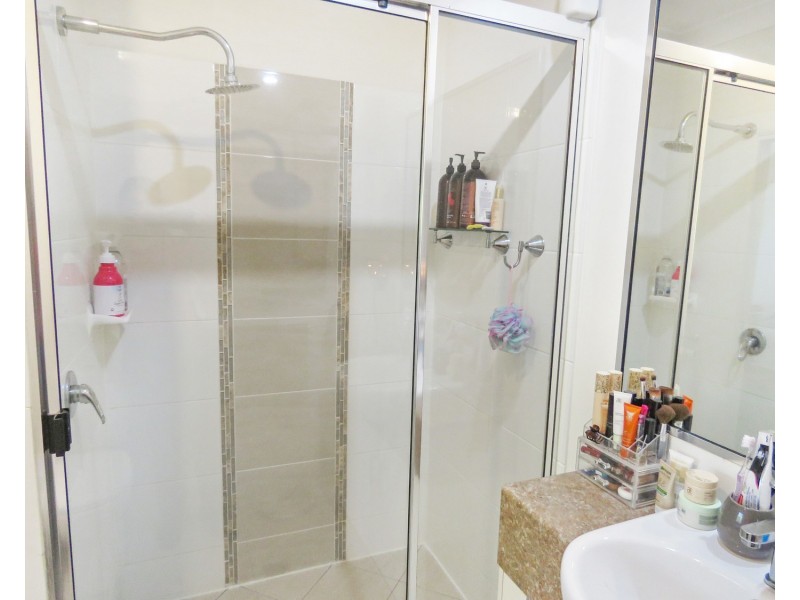 2/23 Tea Tree Close, Bowen QLD 4805