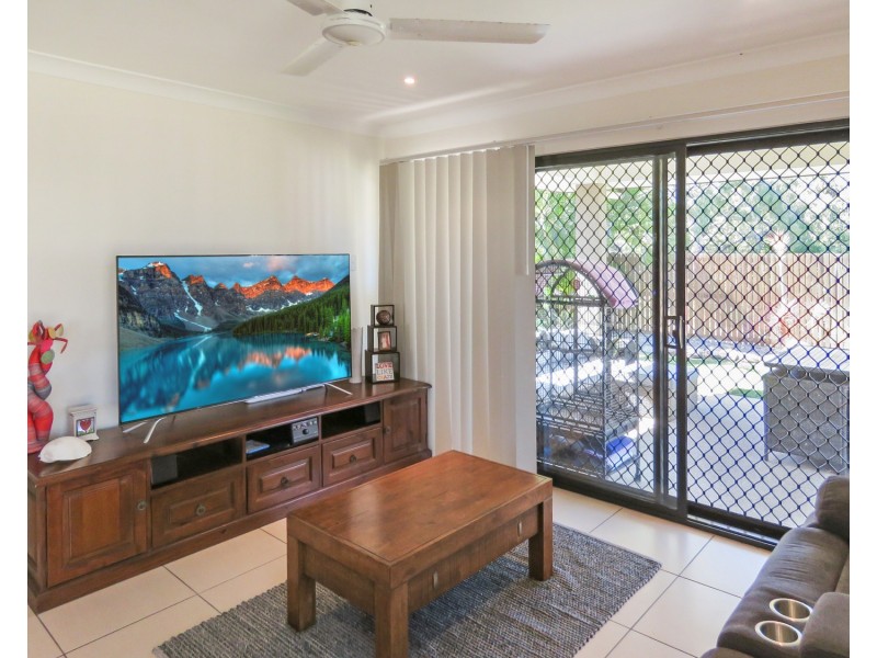 2/23 Tea Tree Close, Bowen QLD 4805