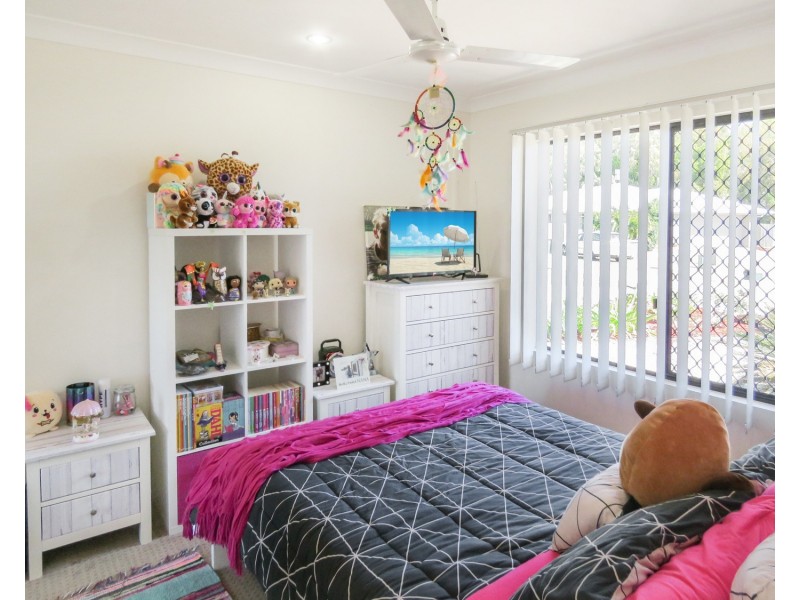 2/23 Tea Tree Close, Bowen QLD 4805