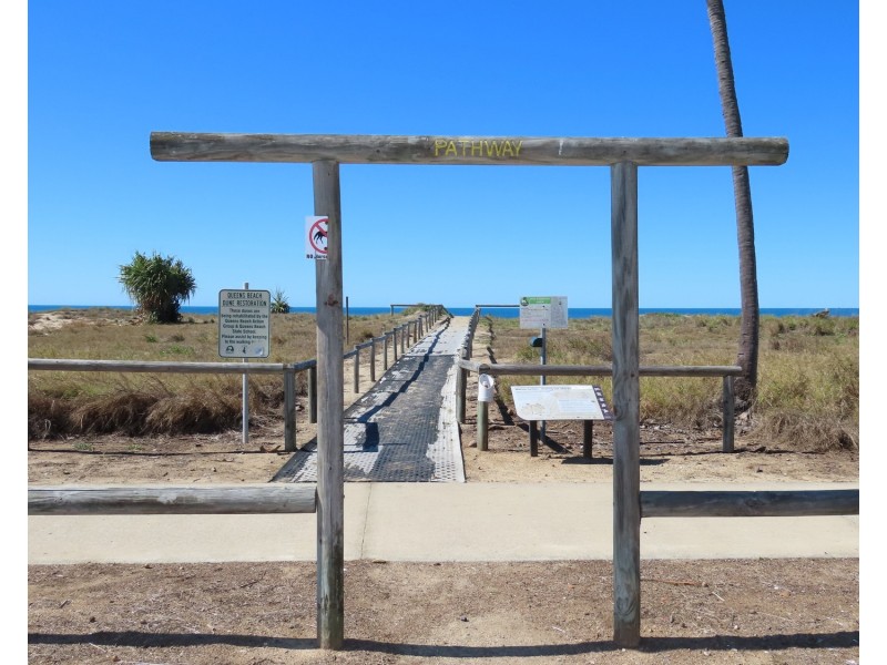 69 Queens Beach Esplanade, Bowen QLD 4805