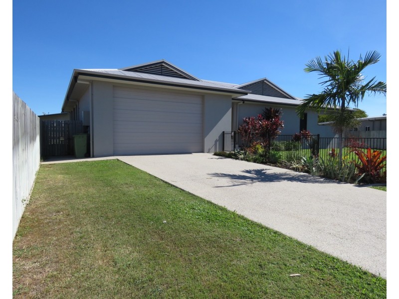 15 Ada Place, Bowen QLD 4805