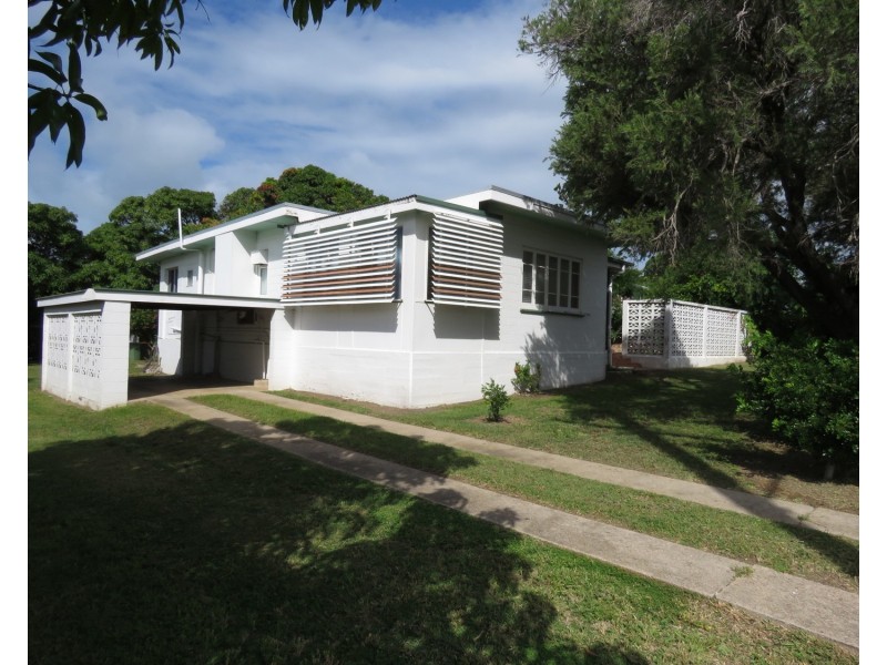 12 Leichhardt Street, Bowen QLD 4805