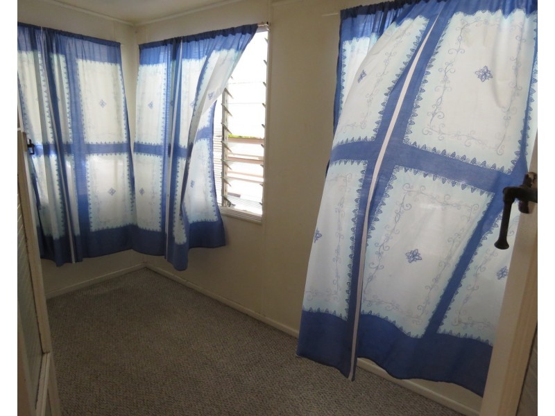 12 Leichhardt Street, Bowen QLD 4805