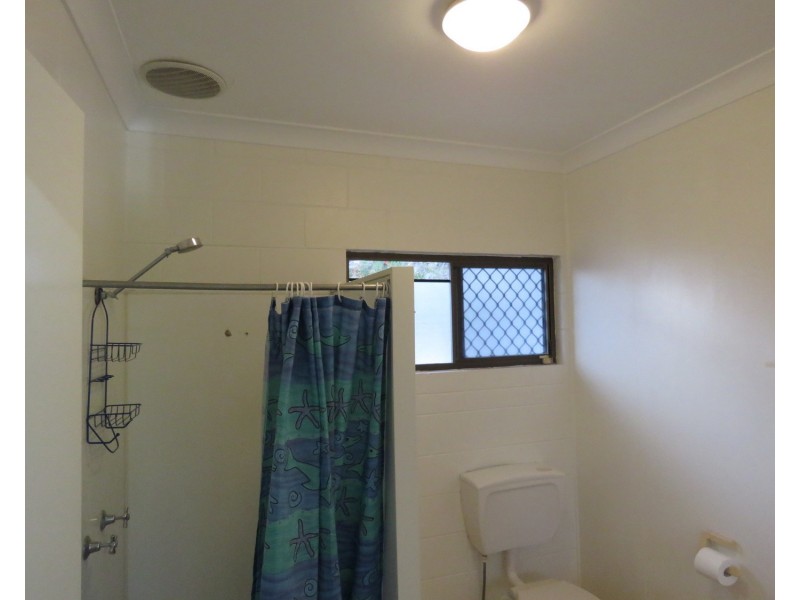 1/10 Poinciana Drive, Bowen QLD 4805