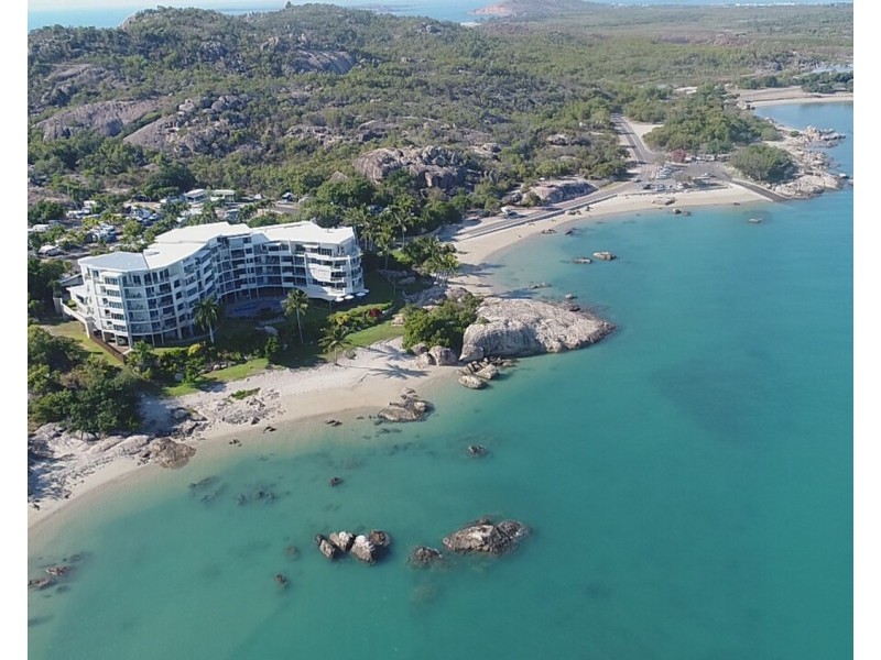 9/2b Horseshoe Bay Road, Bowen QLD 4805