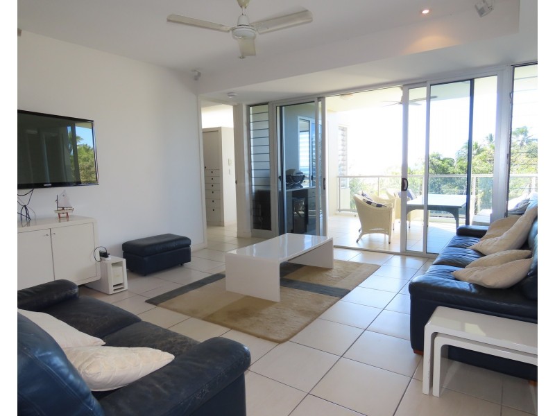 9/2b Horseshoe Bay Road, Bowen QLD 4805