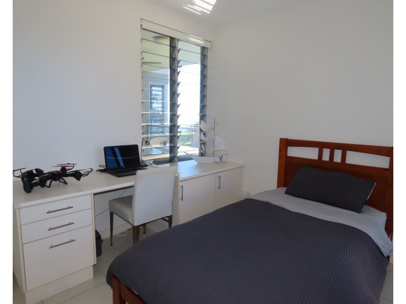 9/2b Horseshoe Bay Road, Bowen QLD 4805