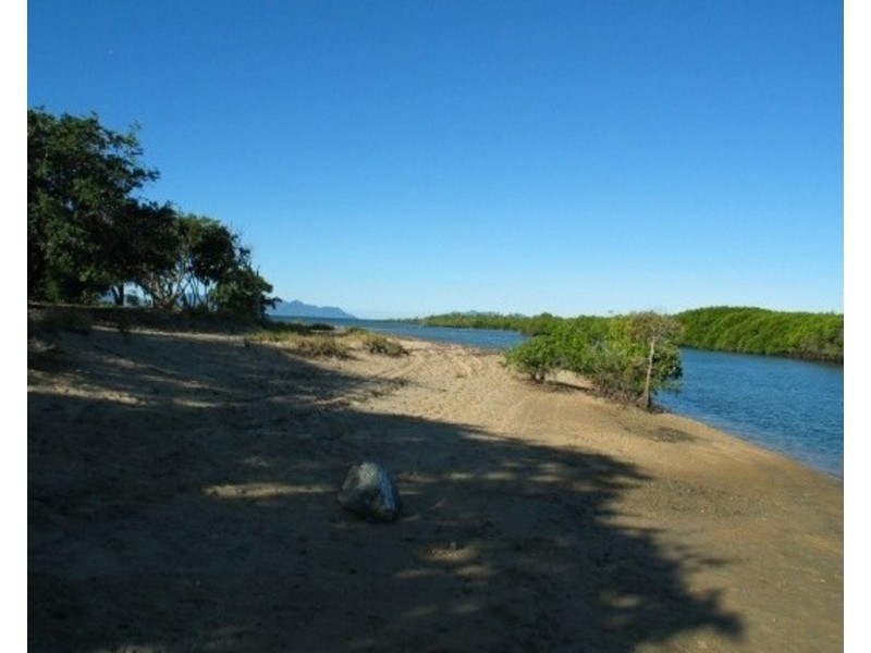 Lot 25 Adelaide Terrace, Bowen QLD 4805