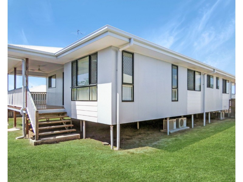 4 Baker Street, Bowen QLD 4805