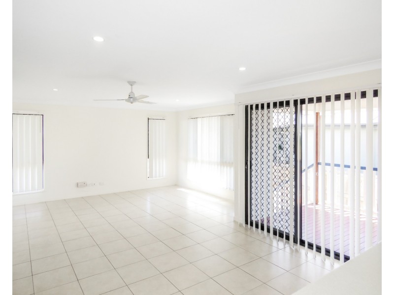 4 Baker Street, Bowen QLD 4805