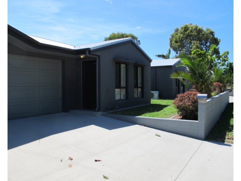 2/16 Williams Street, Bowen QLD 4805