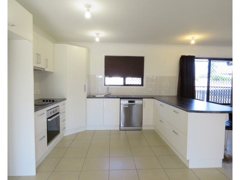 8 Schilling Court, Bowen QLD 4805