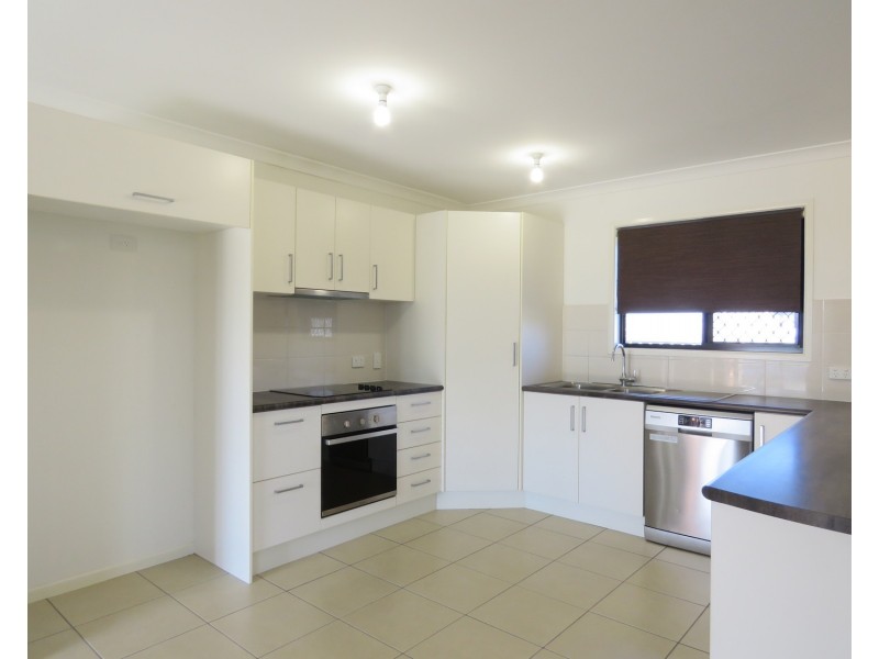 8 Schilling Court, Bowen QLD 4805