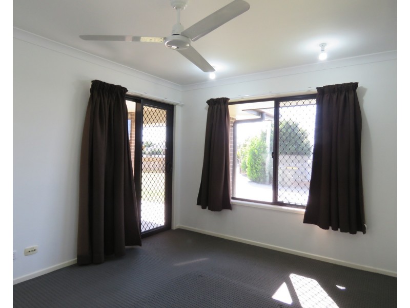 8 Schilling Court, Bowen QLD 4805