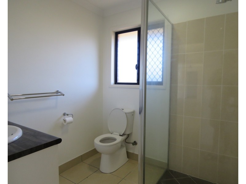 8 Schilling Court, Bowen QLD 4805