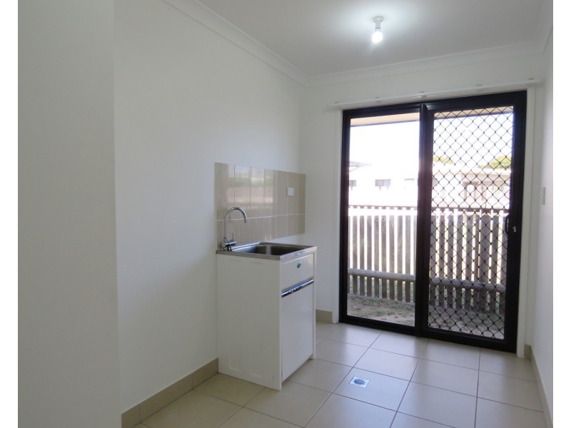 8 Schilling Court, Bowen QLD 4805