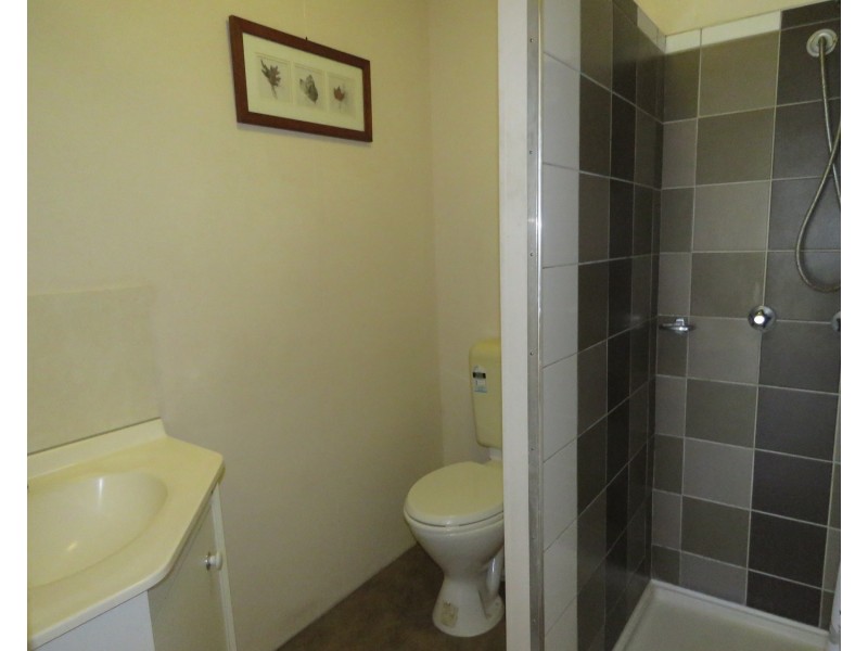 8 Schilling Court, Bowen QLD 4805