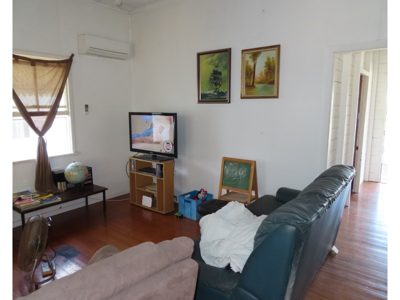 66 Powell Street, Bowen QLD 4805