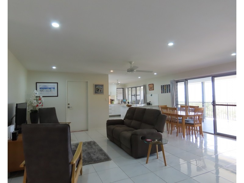 12 Grandview Terrace, Bowen QLD 4805