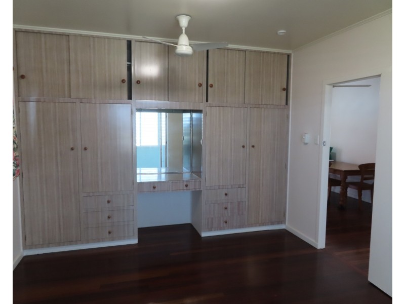 16 Lascelles Lane, Bowen QLD 4805