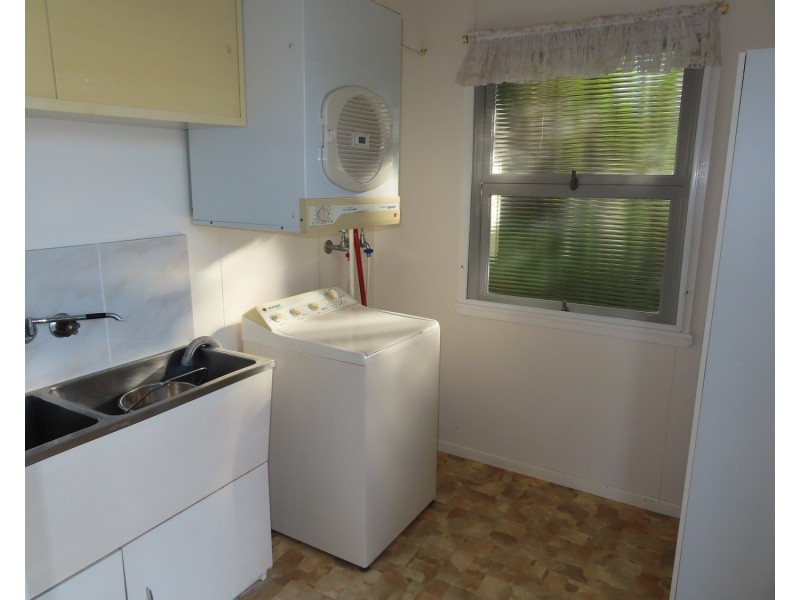 16 Lascelles Lane, Bowen QLD 4805