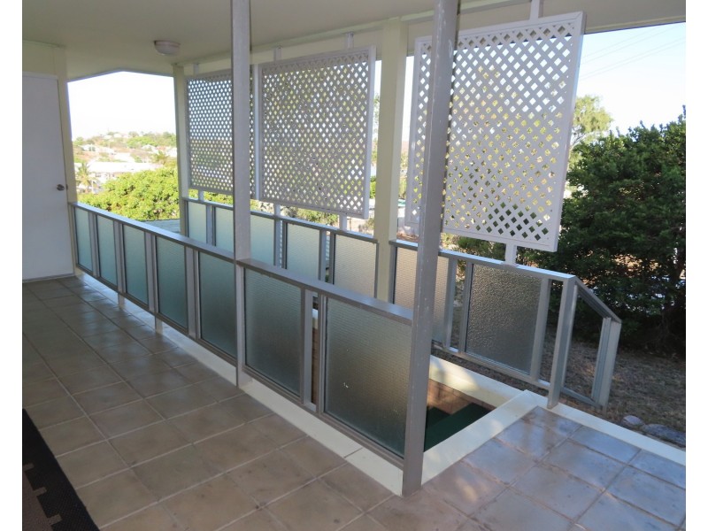 16 Lascelles Lane, Bowen QLD 4805