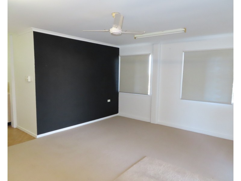 16 Lascelles Lane, Bowen QLD 4805