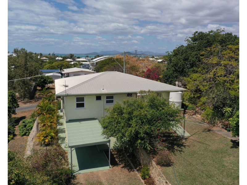 16 Lascelles Lane, Bowen QLD 4805