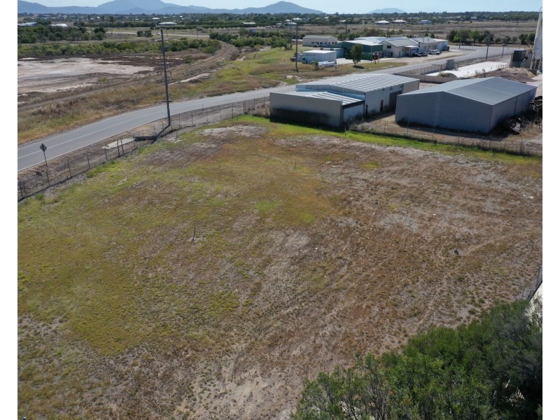 80 Reynolds Street, Bowen QLD 4805