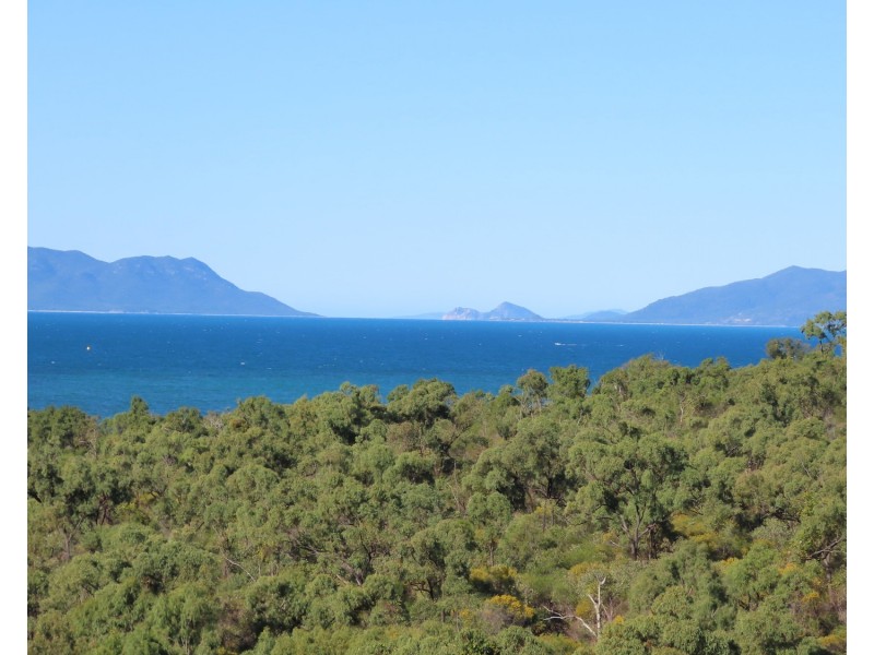 28 Grandview Terrace, Bowen QLD 4805