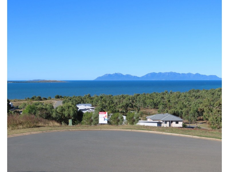 28 Grandview Terrace, Bowen QLD 4805