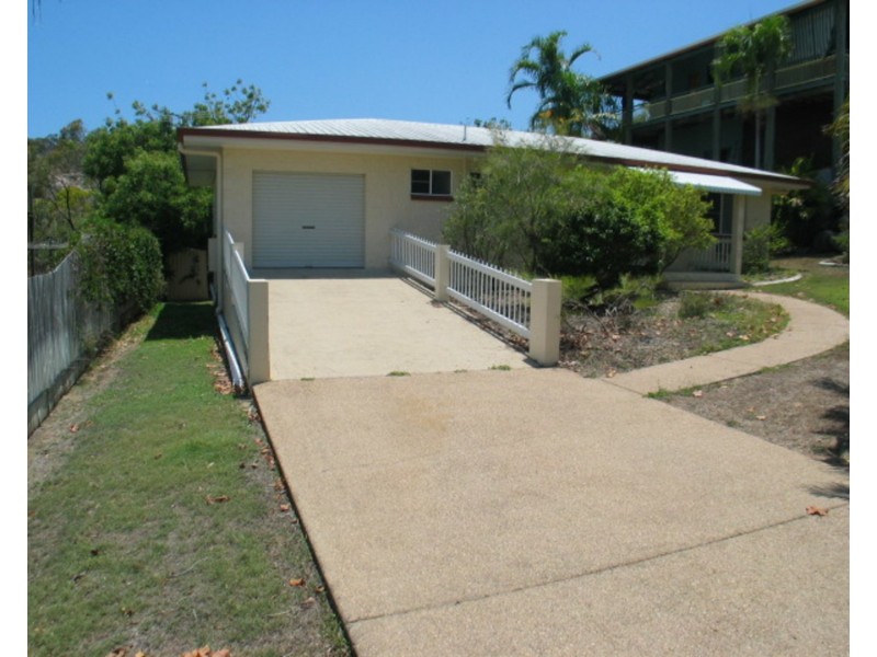 52 Rose Bay Road, Bowen QLD 4805