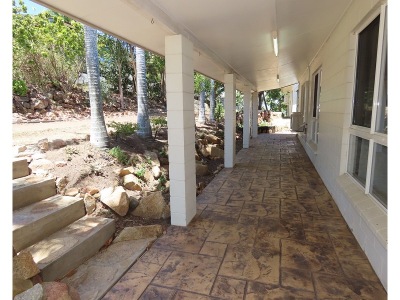 81 Poole Street, Bowen QLD 4805