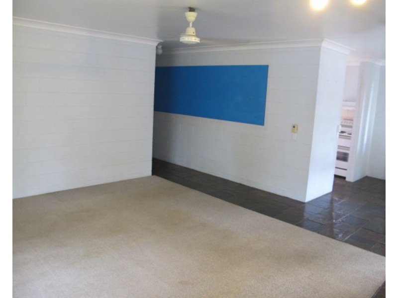 81 Poole Street, Bowen QLD 4805