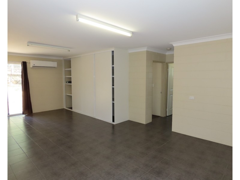 81 Poole Street, Bowen QLD 4805