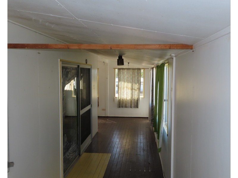 11 Scott Street, Bowen QLD 4805
