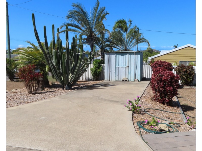 11 Scott Street, Bowen QLD 4805