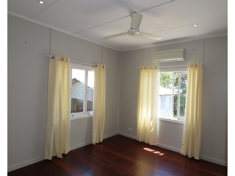 12 Korah Street, Bowen QLD 4805