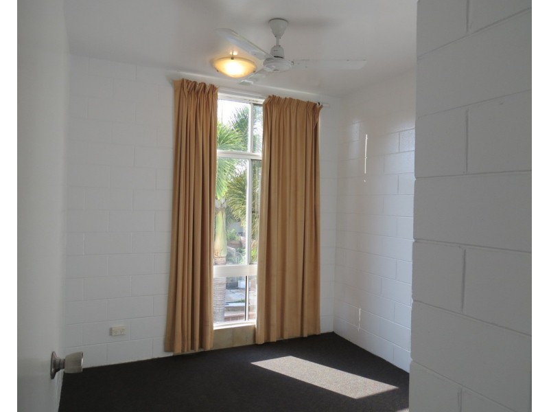 10/89 Horseshoe Bay Road, Bowen QLD 4805