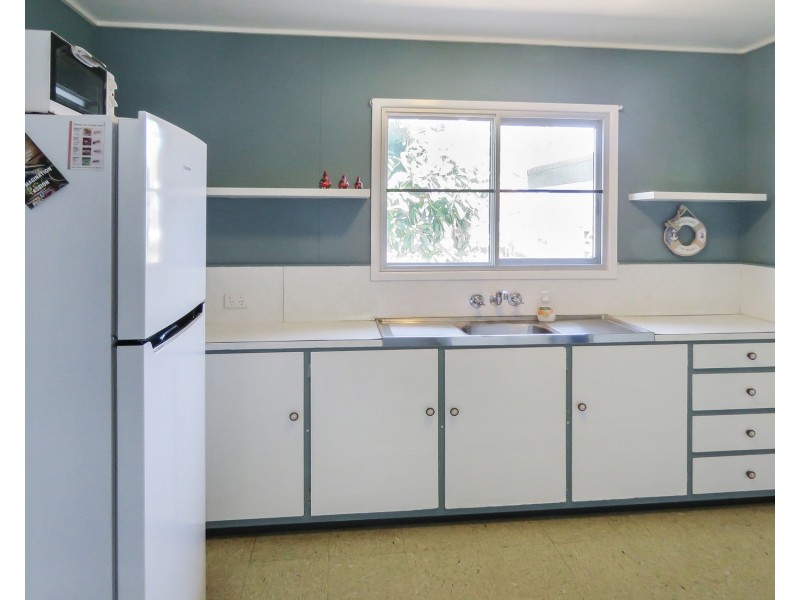 16 Casuarina Street, Bowen QLD 4805