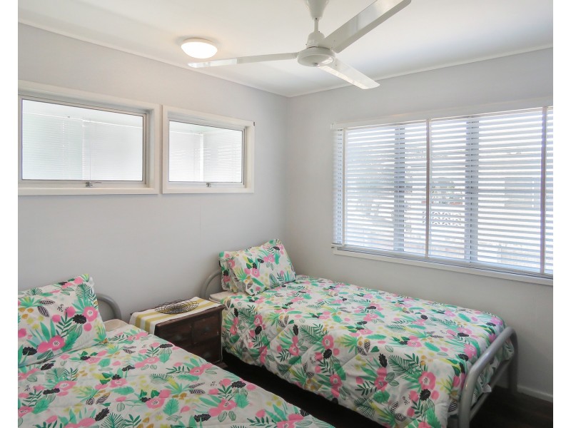 16 Casuarina Street, Bowen QLD 4805